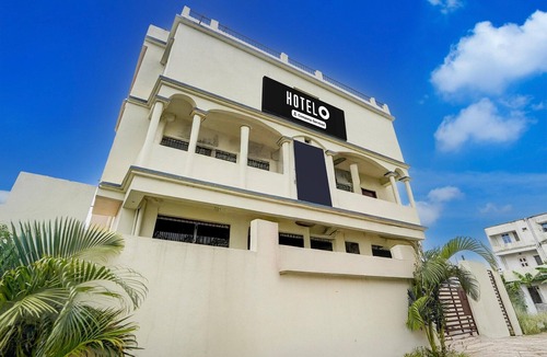 Patna House | Hotel O Bairiya Bus Terminal Formerly Awadh Palace