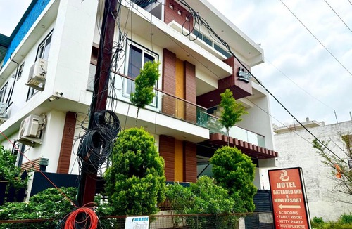 Jabalpur Hotel | Hotel O Batladeo Inn & Mini Resort