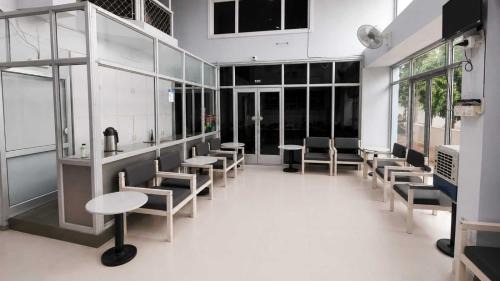 Bhavnagar Hotel | Hotel O Bhavnagar Bus Terminal Formerly Jubliee