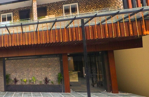 Ranchi House | Hotel O Birsa Railway Stadium