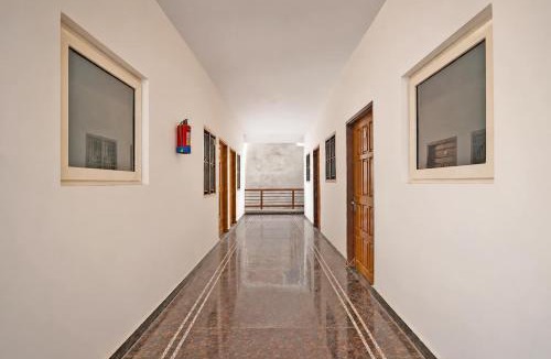 Gorakhpur Hotel | Hotel O Gorakhpur Railway Junction Road Golghar Formerly RR Inn
