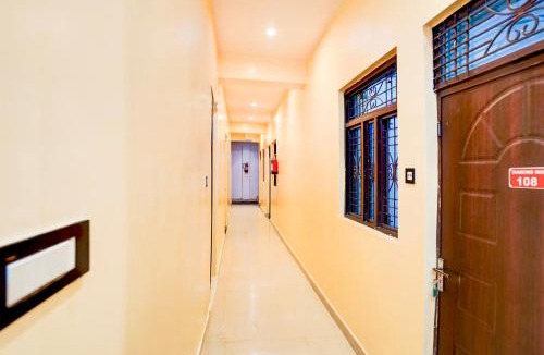 Karchana Hotel | Hotel O Guru Kripa