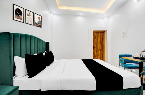 Bihar Sharif Hotel | Hotel O Jaimantri Palace