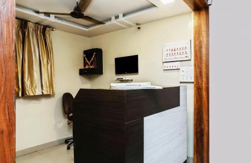 Pune Hotel | Hotel O Laxmi Lodge New
