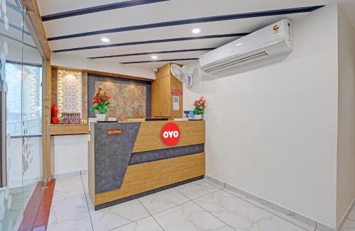 Thaltej Hotel | Hotel O Max Inn