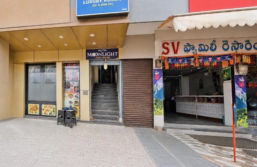 Kamareddy Hotel | Hotel O Moonlight Luxury Rooms