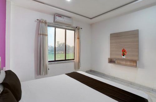 Varanasi Hotel | Hotel O River Bay Resort