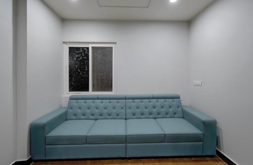 Hyderabad Hotel | Hotel O Safilguda Lakeview Hyderabad Formerly Adithya Stay