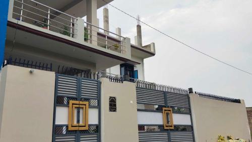 Faizabad Apartment | Hotel O Shivay The Palace