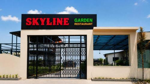 Nagpur Hotel | Hotel O Skyline Garden & Restaurant