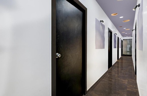 Surat Hotel | Hotel O The Superior