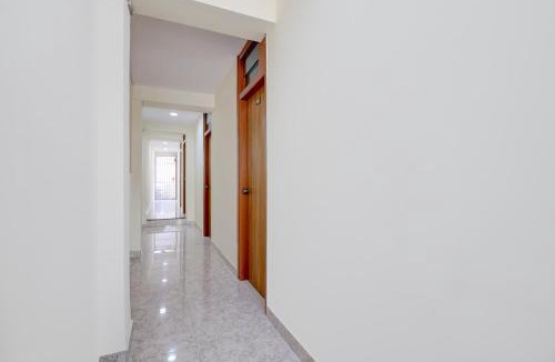 Sheshadripuram Hotel | Hotel O UG Grand -1
