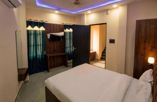 Allahabad Hotel | HOTEL Pawan kunj stay & food