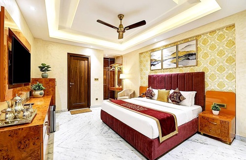 Mahipalpur Hotel | Hotel Perfectionist by Kelvish Hotel