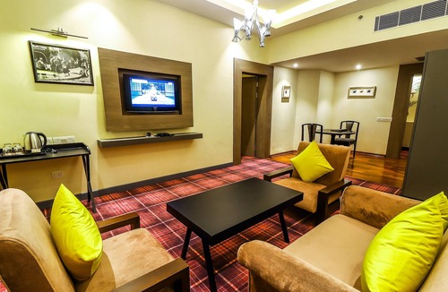 Raipur Hotel | Hotel Piccadily Raipur