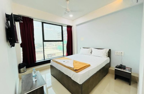 Surat Hotel | Hotel Pleasure