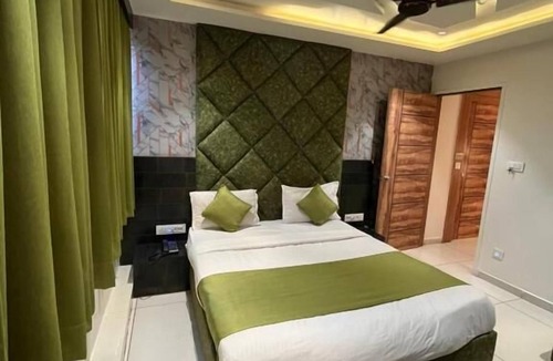 Sabarmati Hotel | Hotel Prime View