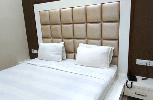Rakabganj Hotel | Hotel R P