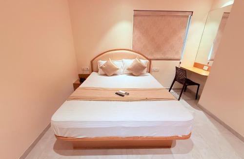 Taloja Hotel | Hotel Radhe Residency Taloja MIDC - Only accomodate Indian citizens