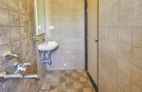 Pune Hotel | Hotel Rajmahal