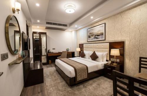 Kaushambi Hotel | Hotel Rajpath Residency 2 Min Walk From Kaushambhi Metro Station