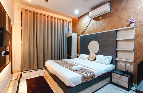 Varanasi Hotel | Hotel Rajyashree Palace