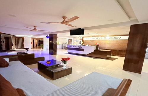 Pardi Hotel | Hotel Ramdev Rooms