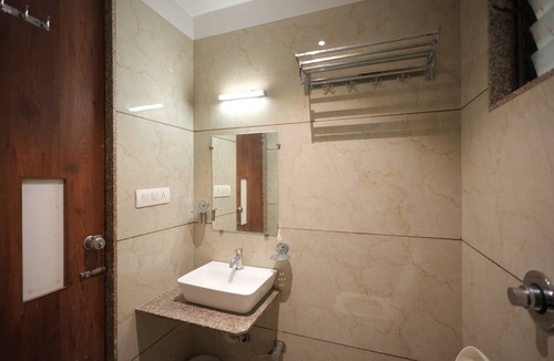 Dharampur Hotel | Hotel Rangoli Dharampur