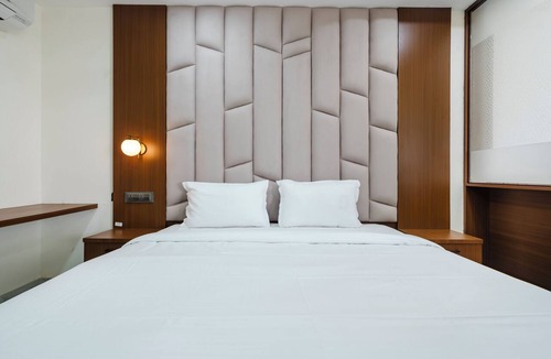 Kottagudem Hotel | Hotel Rasaballa grand