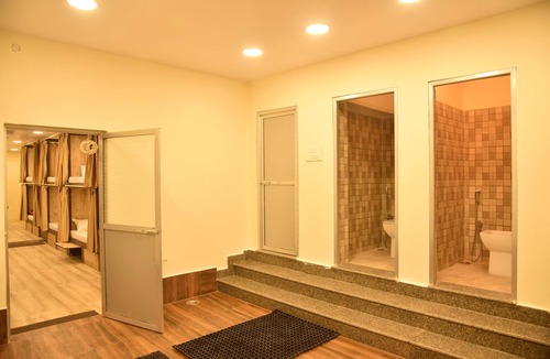 Allahabad Hostel | Hotel Relax Inn - Hostel
