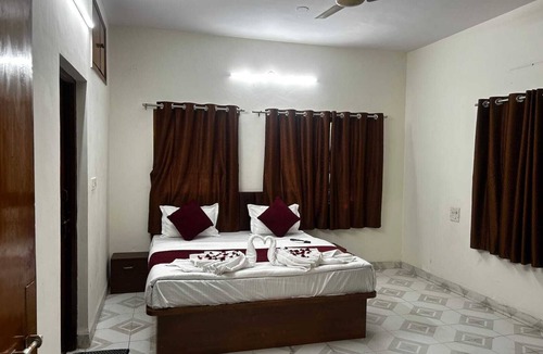 Pune Hotel | Hotel Royal Inn