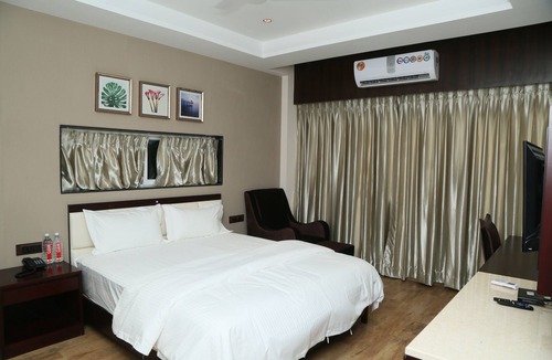Dhule Hotel | Hotel Ruturaj Regency