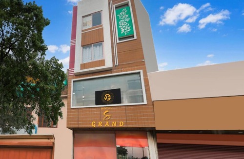 Allahabad Hotel | Hotel S Grand