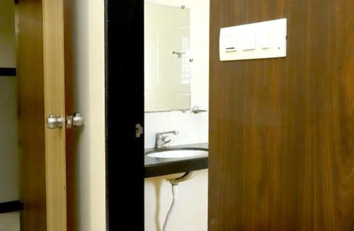 Shirdi Hotel | Hotel S P Inn