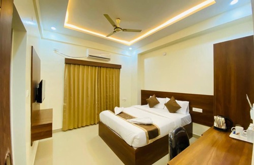 Sathya Sai Layout Hotel | hotel safko grand