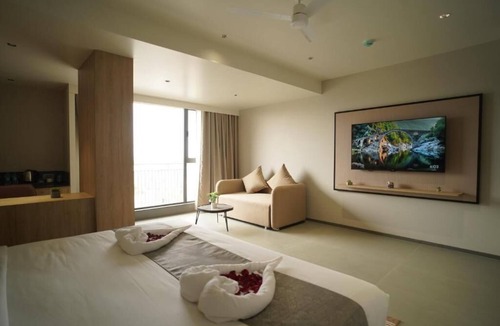 Nashik District Hotel | HOTEL SANKET ELITE