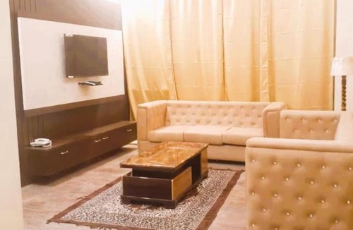 Siwan Hotel | Hotel Sapphire Inn Siwan Bihar