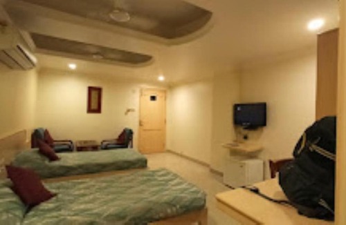 Bhopal Hotel | Hotel Sarthak Bhopal