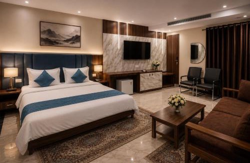 Varanasi Hotel | Hotel Sarweshwary