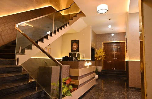 Barwani Hotel | Hotel Satyawati Signature