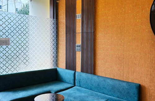 Indore Hotel | Hotel Saurabh Inn