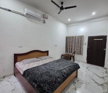 Chhatarpur Hotel | Hotel Seva Simran
