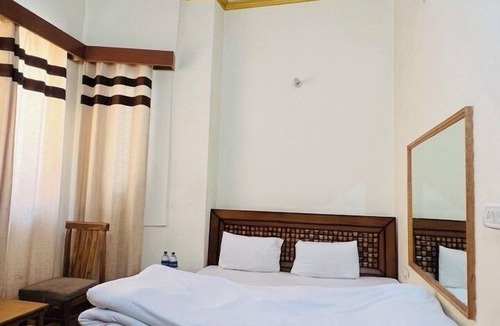 Theog Hotel | Hotel shimla hills international