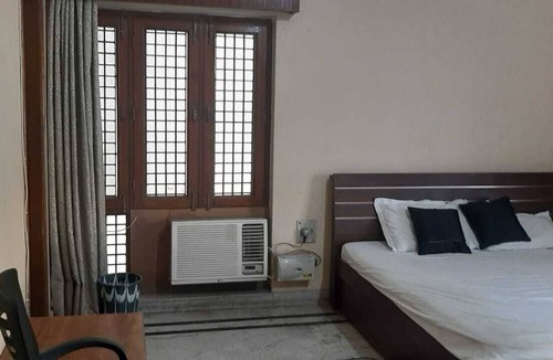 Lucknow Hotel | Hotel Shivdham