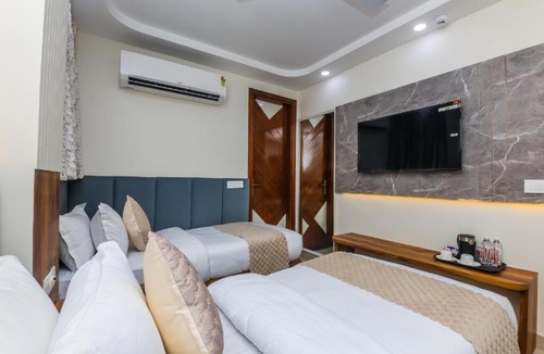 Varanasi Hotel | Hotel Shivkashi Palace By G K Group