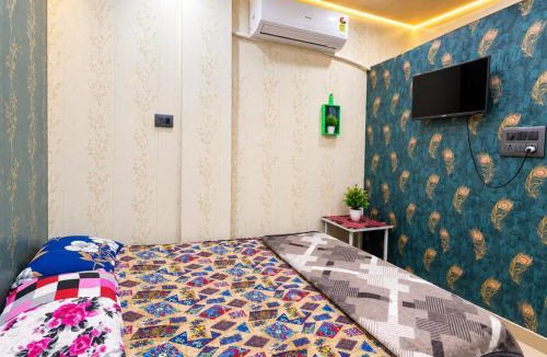 Indore Hotel | hotel shree guru pandey