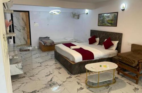 Lucknow Hotel | Hotel shree