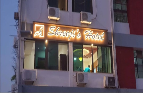 Gandhinagar Hotel | Hotel Shreeji's