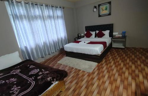 Geyzing Hotel | Hotel Silver Cloud
