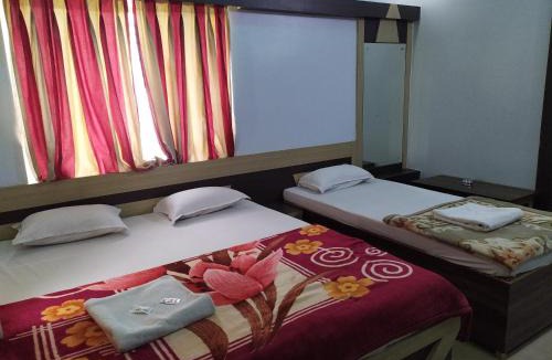 Tarapith Hotel | Hotel Srikrishna International